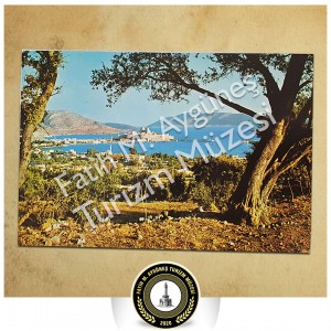 1970'lerde Bodrum genel manzarası ve uzaklarda Bodrum Kalesi