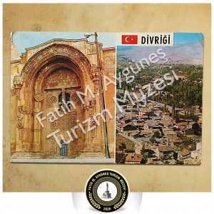 Sivas Divriği'nde Ulucami-Şifahane Kapısı ve genel görünüş